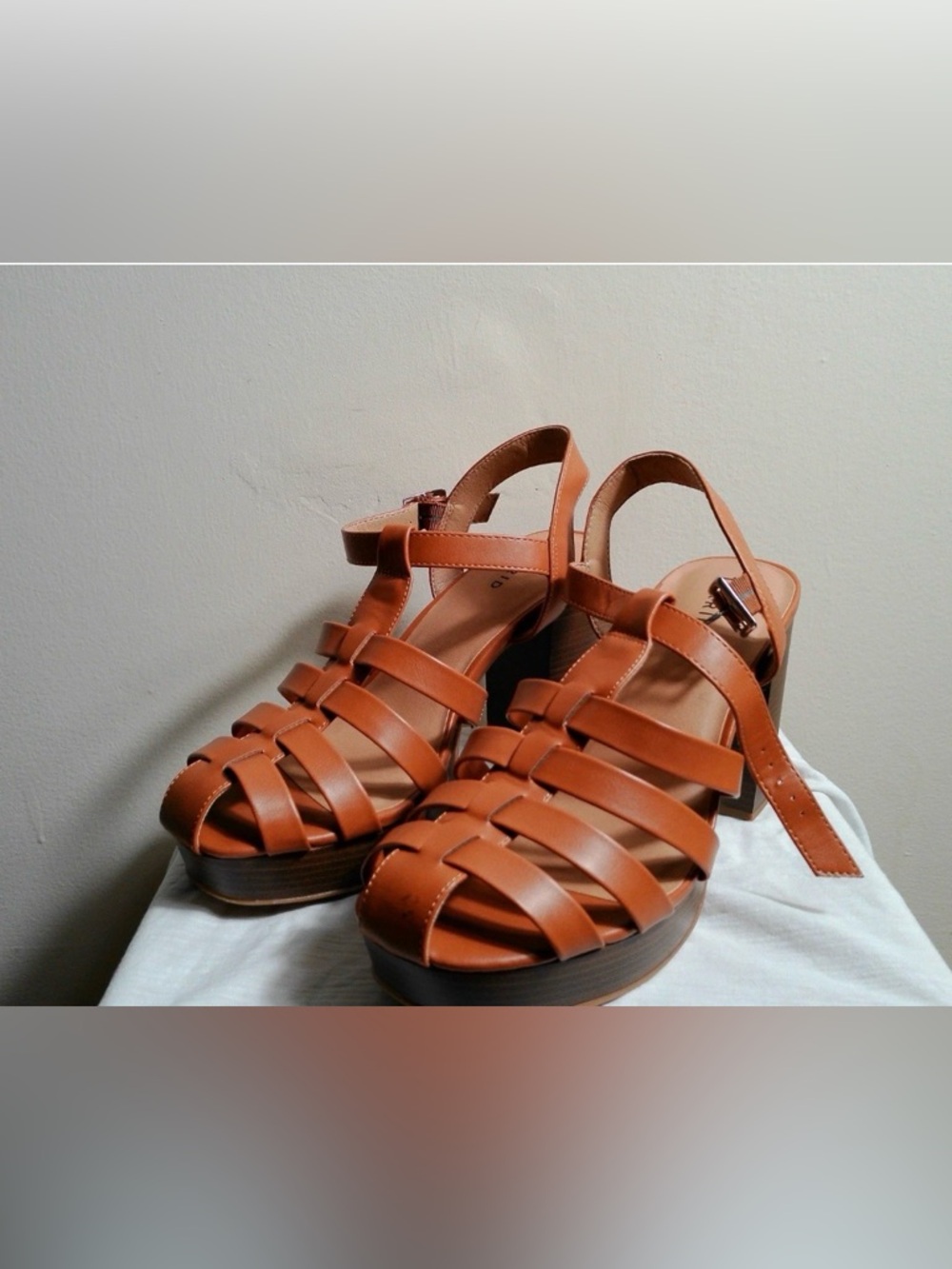 Torrid Cognac Fisherman Platform Heels Size 10.5 NWT